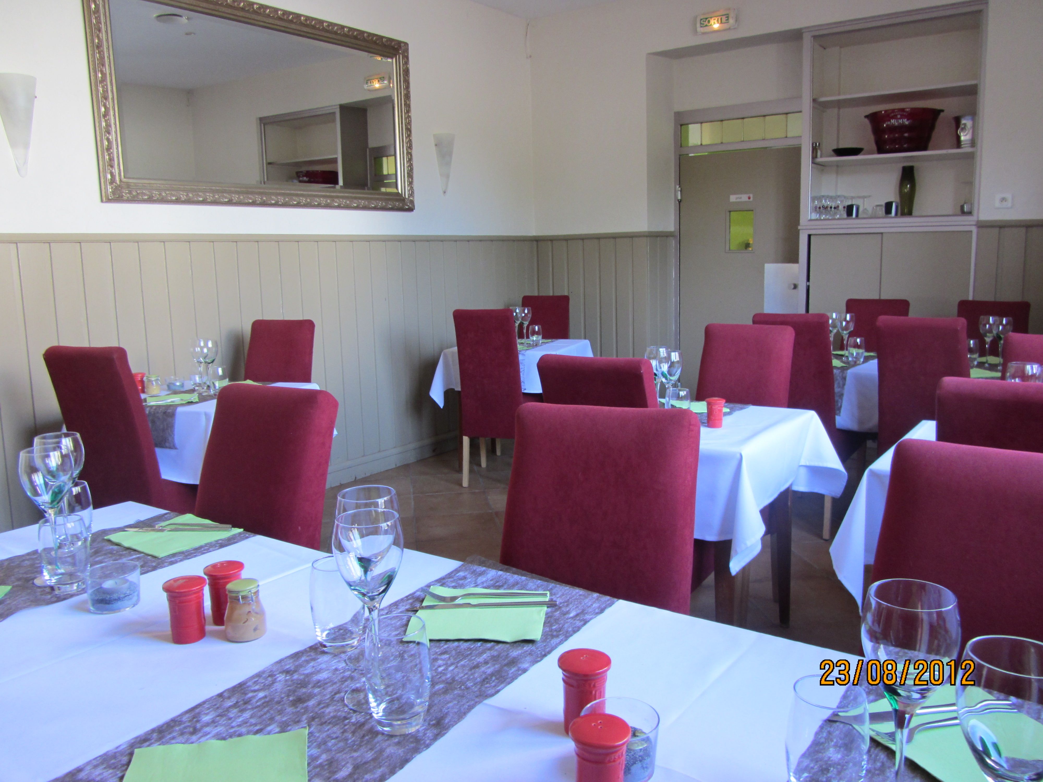 RESTAURANT LA TAVERNE AU MOULIN