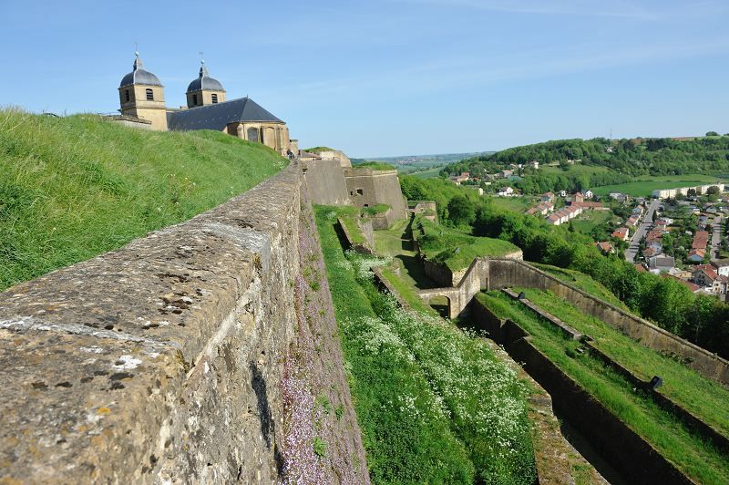 http://www.sitlor.fr/photos/747/747000571_4.jpg