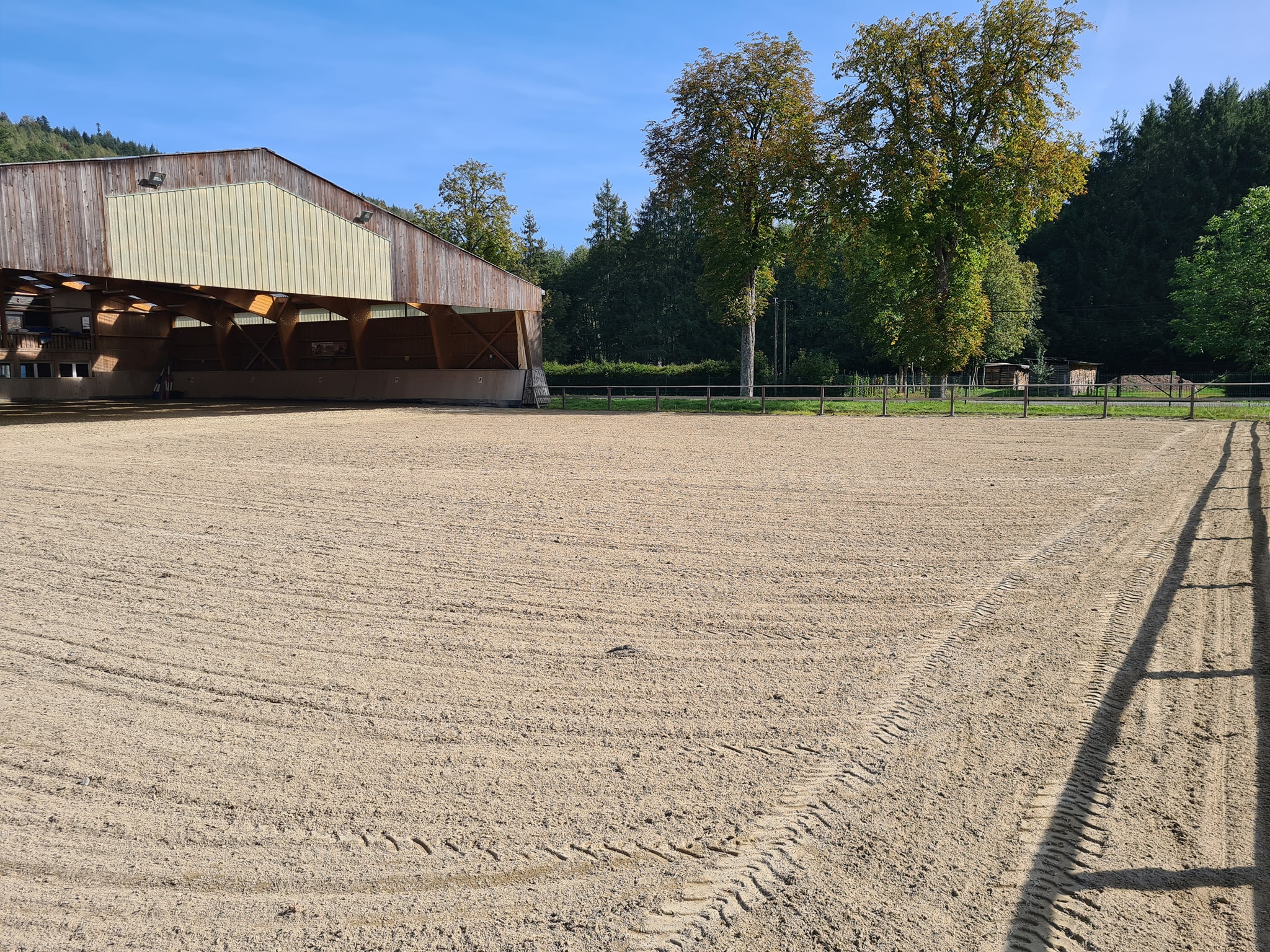 FERME EQUESTRE LA BASSE AUBRY
