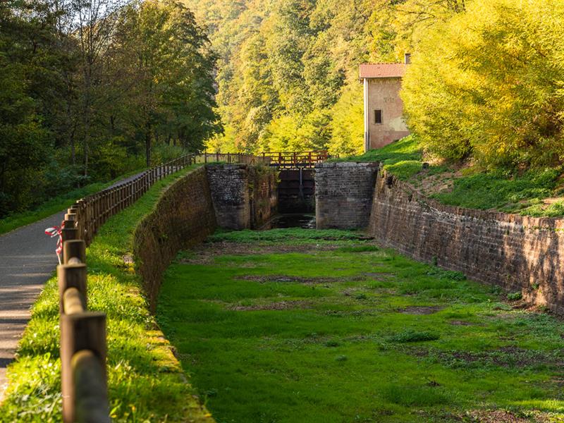 LA-VALLE-DES-CLUSIERS_4